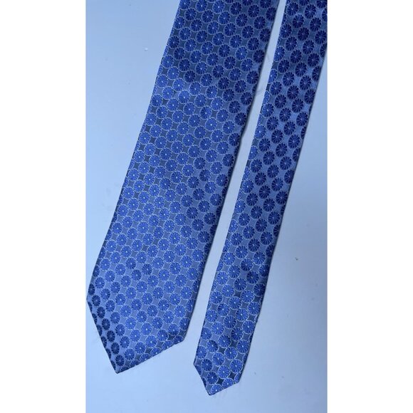 Bardelli 100% Silk Tie Blue Floral Made In USA W: 3.5” L: 62” - Picture 5 of 8